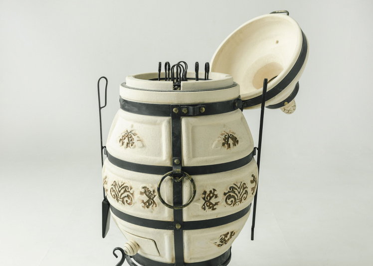 Тандыр Александр с термометром на колёсах Комплект Гурман